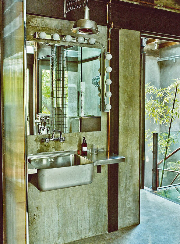 gustavo-salmeron-eclectic-home-madrid-by-Gonzalo-Machado-5