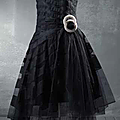 Cristóbal Balenciaga, robe du soir courte en taffetas et tulle, vers 1927