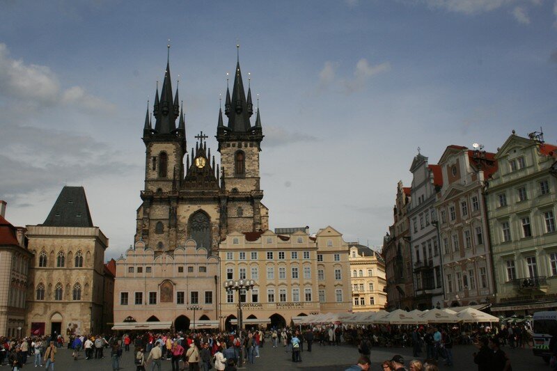Deux Jours A Prague Jeudi 1er Mai Famille Perillat Deux Jours A Prague Jeudi 1er Mai Famille Perillat