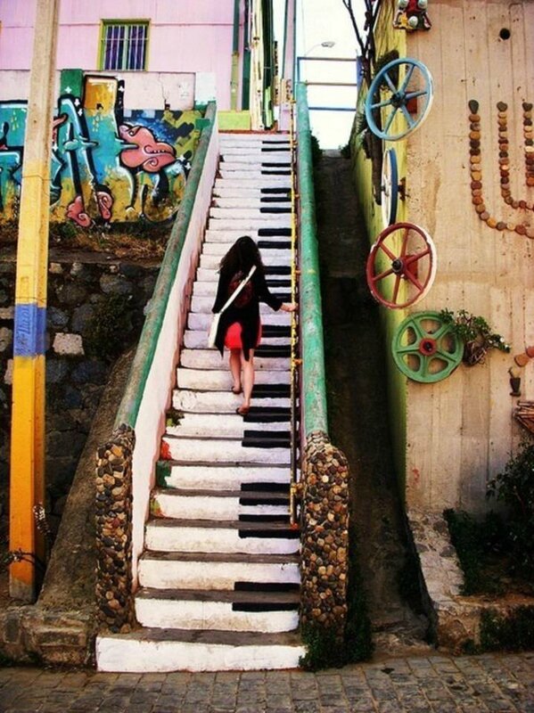 art street escalier note de musique