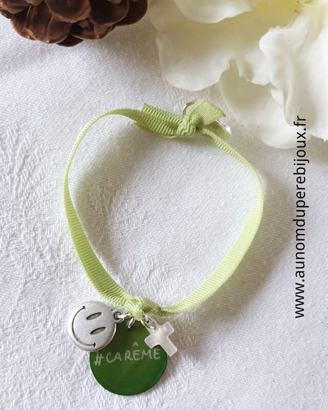 Bracelet élastique de Carême (vert) - 18 €
