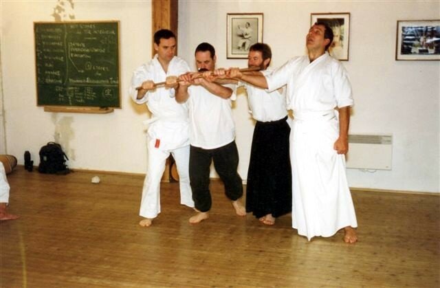 BG_Pouss_eduBokken_DojoFudoShin_2001