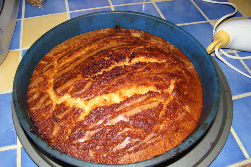 Gateau Au Yaourt Et Au Caramel Liquide Manoue Et Sa Tribu