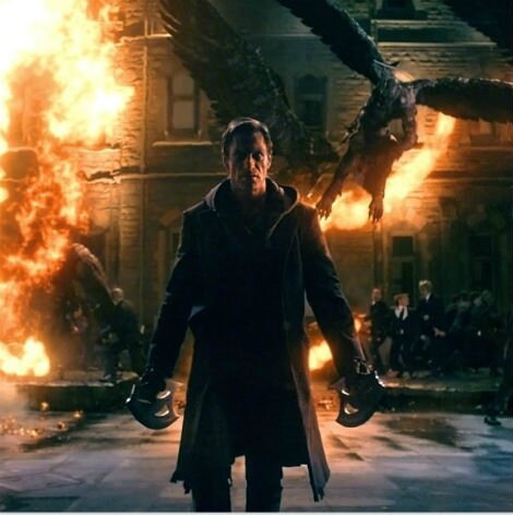 Aaron Eckhart est Frankenstein !