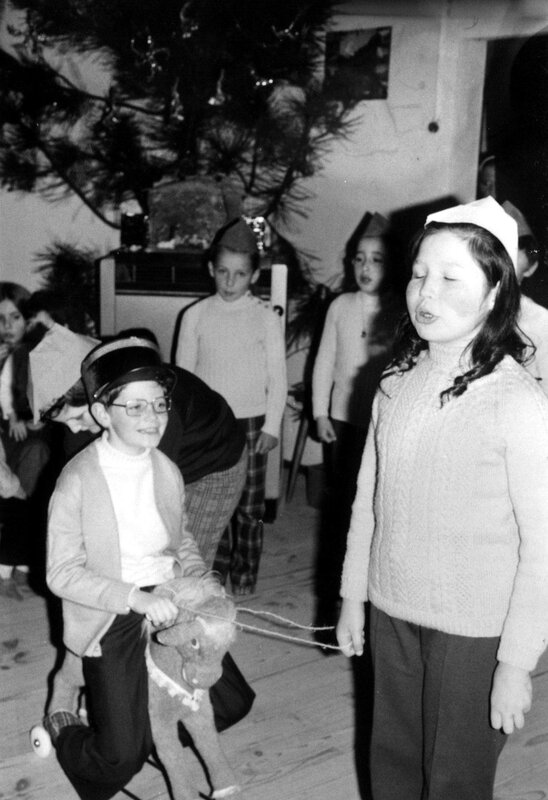 Ch41 - 1972 env - Fête l'école du Christ Roi